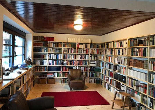 Bibliothek Fichte, massiv